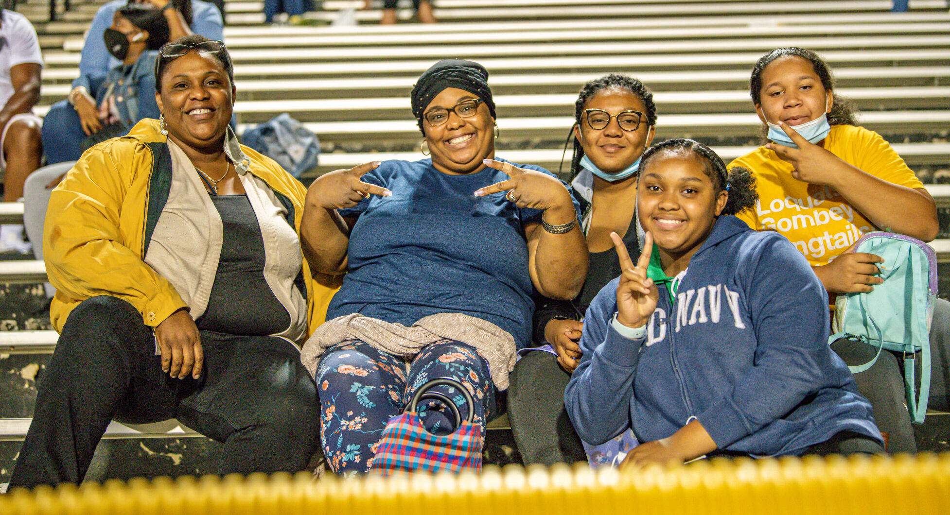 The Warriors dominated the Spiders 49-21.